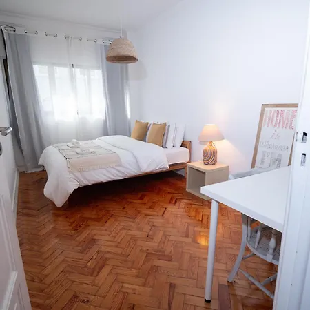 Alameda House Apartment