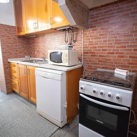 Alameda House Apartment *